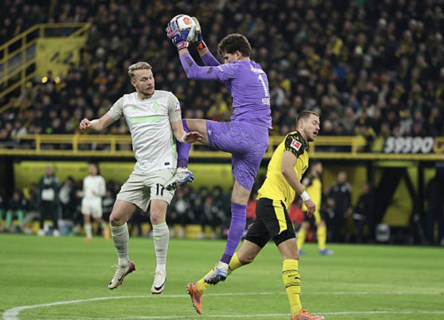 中场时多特被嘘,科贝尔:作为场上球员,被嘘永远都不好受