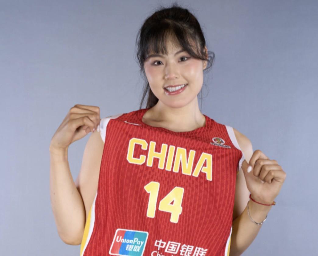 竞彩足球-移动长城,李月汝三分10中6砍下21分11板&韩旭14分4板